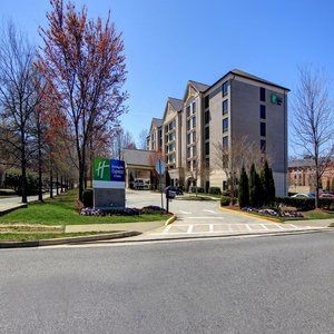 Hotel Express & By Ihg